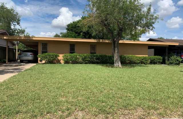 2007 MARTHA ST. - 2007 Martha Street, Harlingen, TX 78550