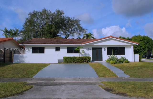 9451 SW 79th St - 9451 Southwest 79th Street, Sunset, FL 33173