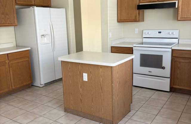 **COZY 3 BEDROOM/2 BTHROOM/2 CAR GARAGE HOME IN GILBERT!! (HIGLEY  GUADALUPE)** photos photos