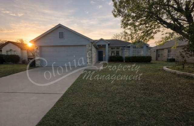 AVAILABLE SOON ! photos photos