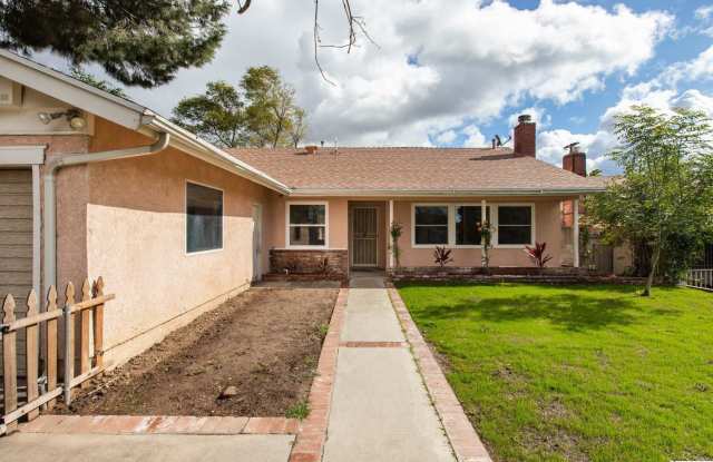 11656 Kismet Avenue Gallery 2
