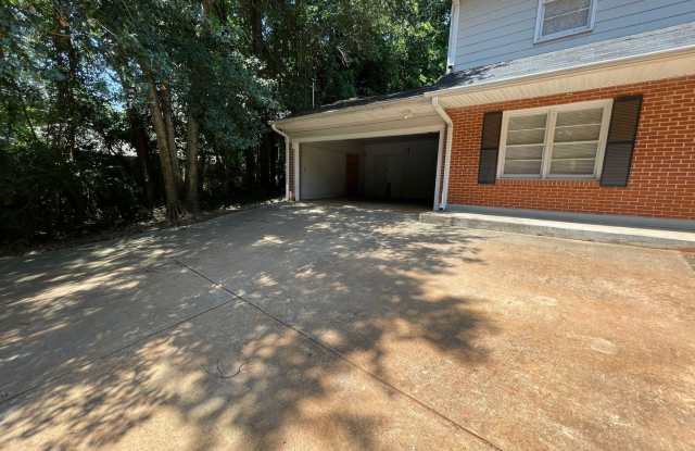 PRE-LEASING FOR AUGUST 7TH 2027! Gallery 3