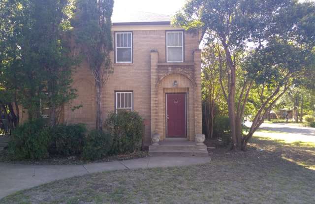 Fully Furnished 2-bed, 1-bath home photos photos