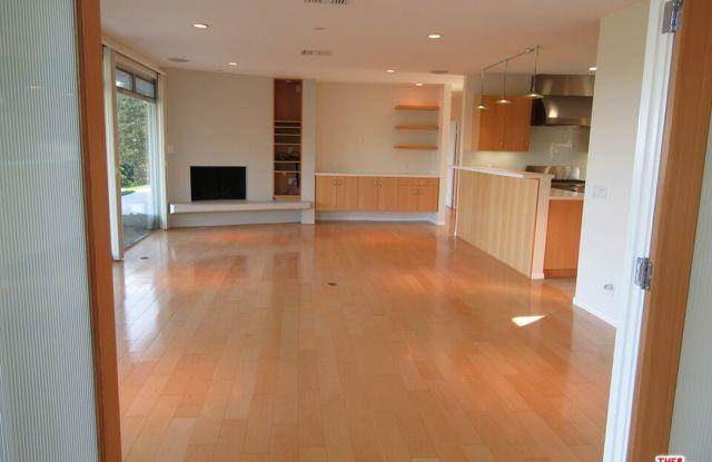 1210 North Kenter Avenue photos photos