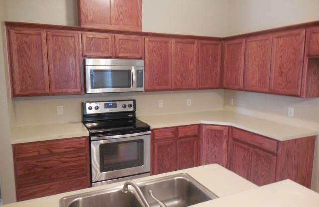 First Month Free! 4 Bedroom photos photos