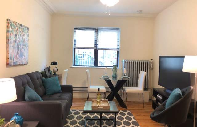 Ravenswood Vista Apartments Gallery 1