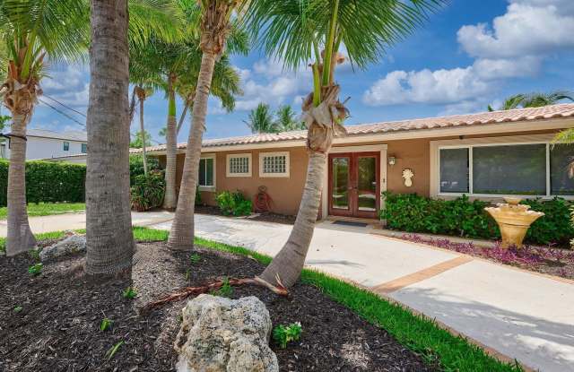 2810 NE 48th Court Gallery 3