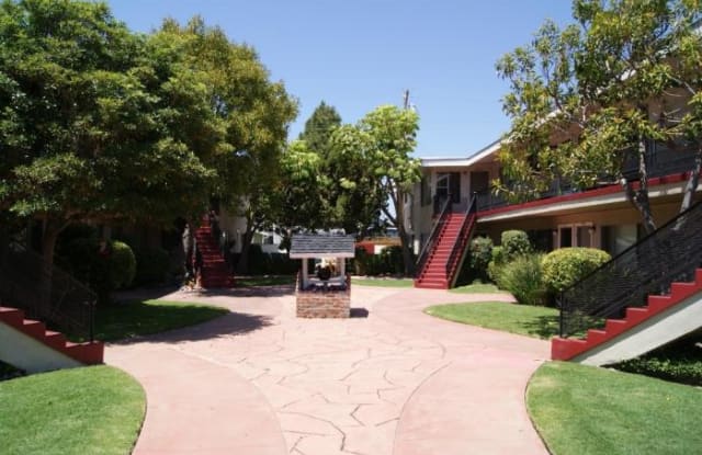 3060 1/4 Ivy Street - 3060 1/4 Ivy St, San Diego, CA 92104