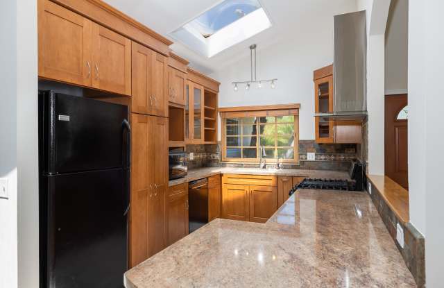 7337 Hillsboro Street - 7337 Hillsboro Street, Goleta, CA 93117