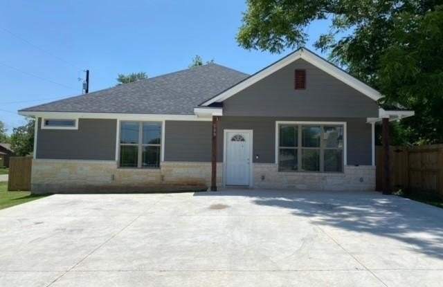 509 E Pruitt photos photos