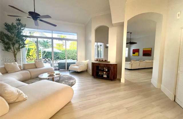 13651 SW 84th Ct Gallery 3
