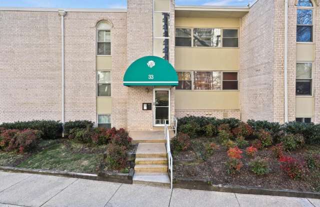 33 CANTERBURY SQUARE photos photos