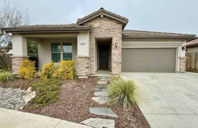 3 Bedroom 2 Bathroom in NE Visalia! photos photos
