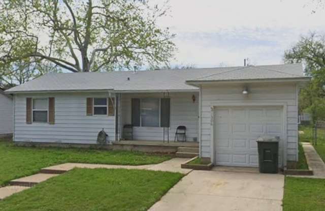 Cute 3 bed 1 bath home with garage photos photos