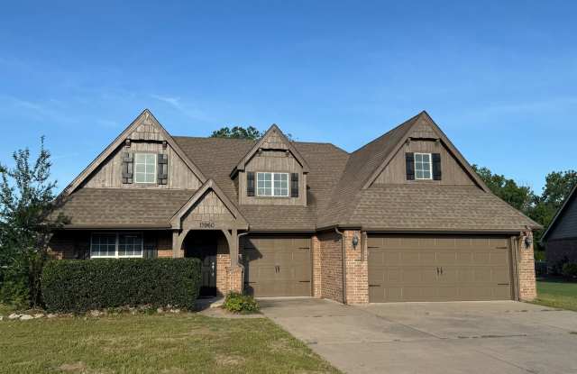 Bixby 3 car garage, great lot! photos photos