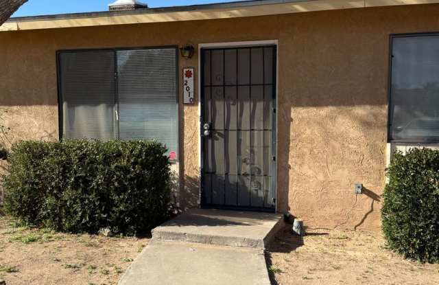 2 Bedroom, 1 Bath Unit Available Now! photos photos