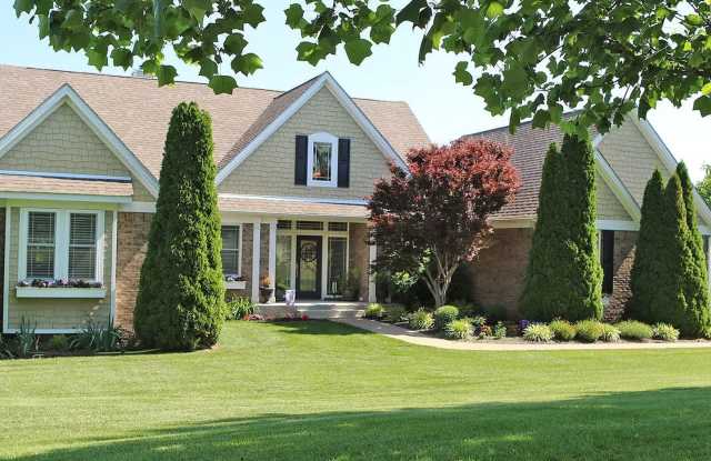 4 Bedroom Single Family Home in Midway photos photos