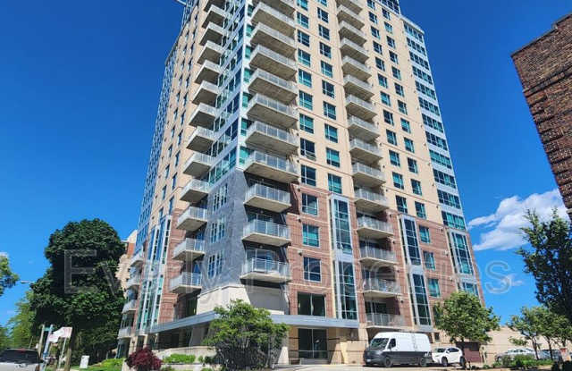 1522 N Prospect Ave - 1522 North Prospect Avenue, Milwaukee, WI 53202