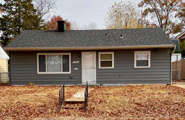 COMING SOON! Beautiful 3B 1b home in Lindenwood Park photos photos