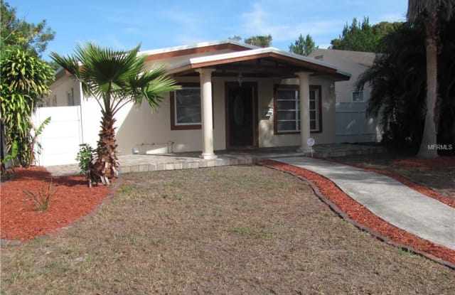 5555 4TH AVENUE N - 5555 4th Avenue North, St. Petersburg, FL 33710