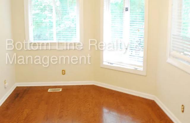 2 bedroom apartment for rent in a great location Gallery 2