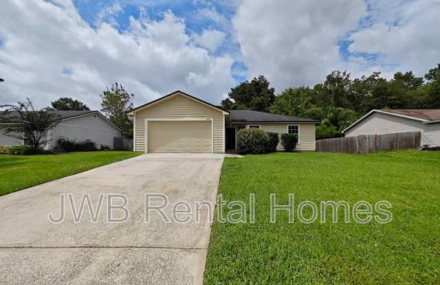 1600 Twin Oak Dr W photos photos