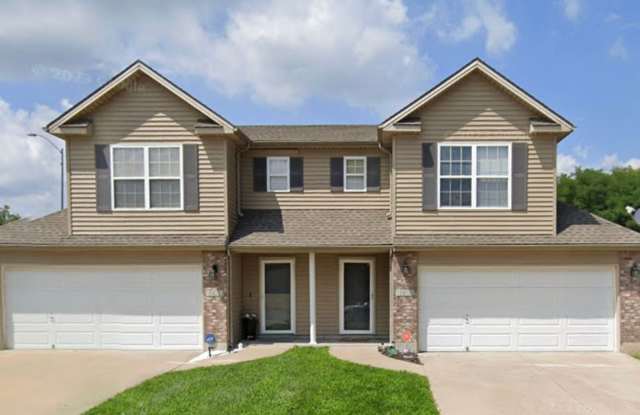 3 Bed 2.5 Bathroom Coming Soon!- Independence, MO photos photos