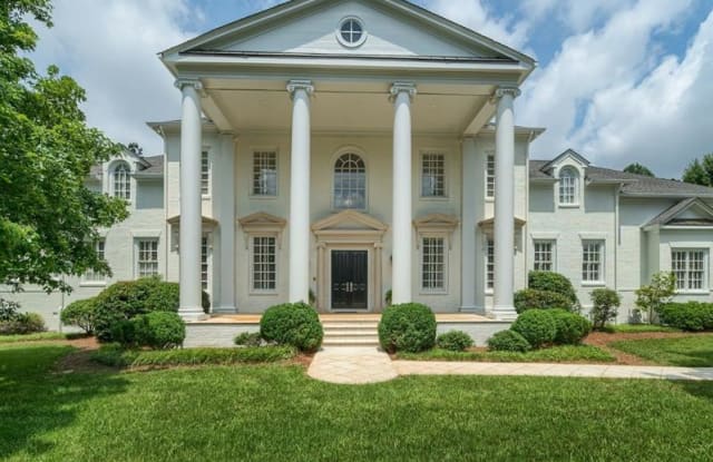 3920 Paces Manor - 3920 Paces Manor, Vinings, GA 30339