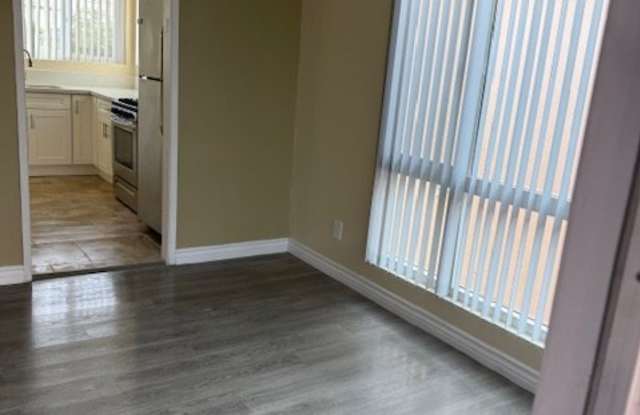 342 East 99th Street - 4 photos photos