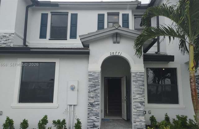 28771 SW 132nd Ct Gallery 2