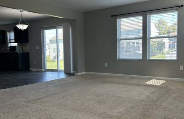 4636 Quaker Hill Drive Southeast Gallery 2