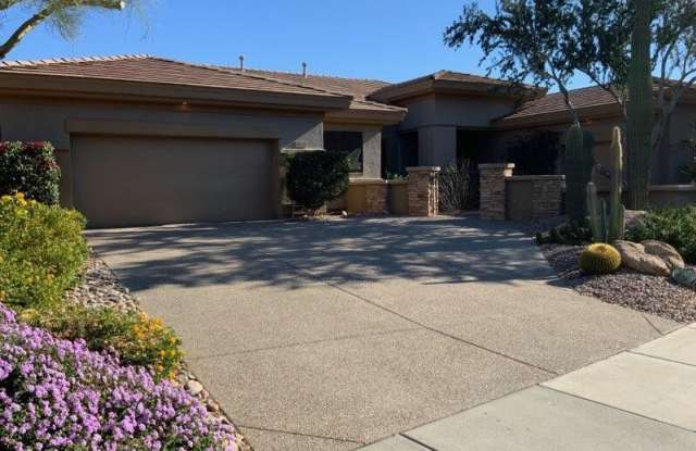 41609 N SIGNAL HILL Court Gallery 2