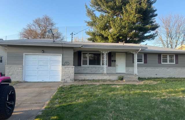 Available now 2 bedroom 2 bathroom 1 car garage fenced in backyard photos photos