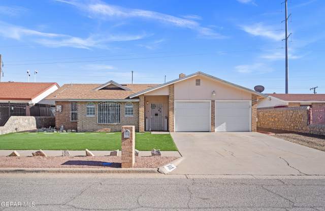 9304 W OSBORNE Road photos photos