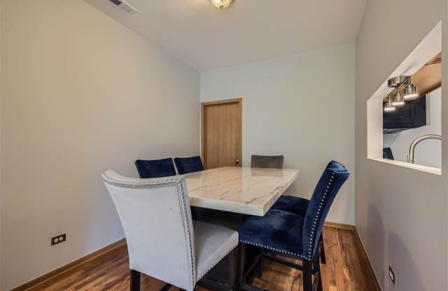 2321 E 70th Place Gallery 3