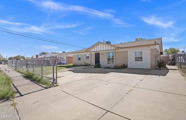 5516 FAIRBANKS Drive Gallery 3