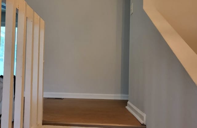 Desirable Home in Decatur - In a Culdesac - Quiet Neighborhood Gallery 3