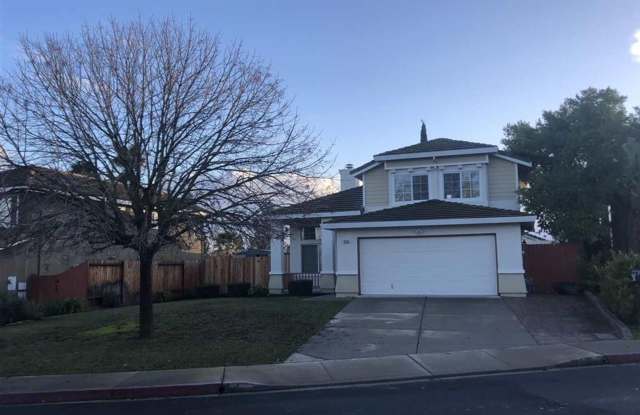 BEAUTIFUL 4 BEDROOM 3.5 BATH HOME LOCATED ON A COURT. HOME IS IN DESIRED ANTIOCH LOCATION CLOSE TO FREEWAY Gallery 1