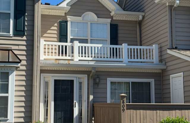 2 Bedroom 2 Bath Townhouse in Williamsburg photos photos