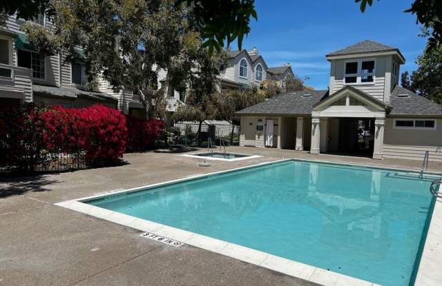 Spacious 2BR/2BA Redwood Shores Condo with Balcony, Natural Light & Garage Parking photos photos