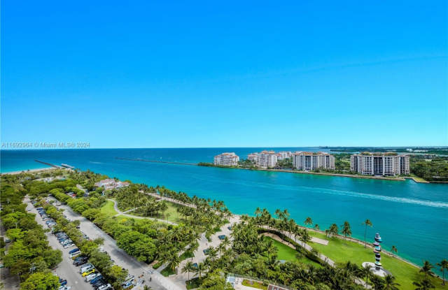 800 S Pointe Dr - 800 South Pointe Drive, Miami Beach, FL 33139