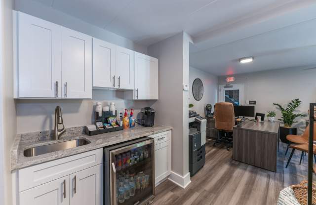 Parkway Apartments Gallery 2