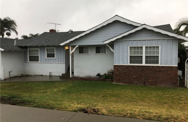 935 N Glendora Avenue - 935 North Glendora Avenue, Covina, CA 91724
