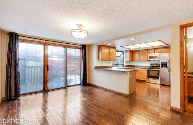 4232 South Fairplay Circle Unit E Gallery 4