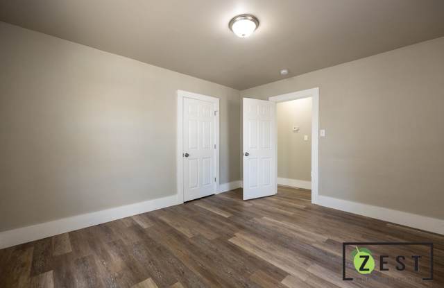 OPEN HOUSE- Friday, October 9th 530pm-6pm!  3 Bedroom 1 Bathroom Gallery 4