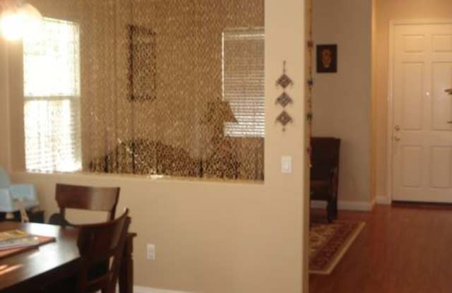 19963 Sassoon Place Gallery 4