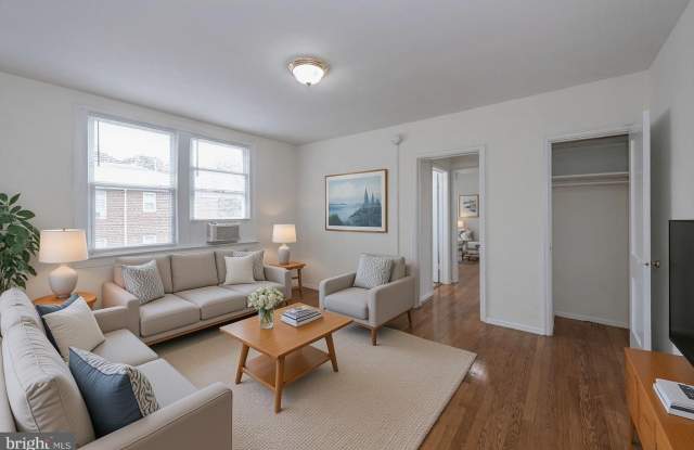 SPECIAL: WAIVED OR REDUCED SECURITY DEPOSIT FOR QUALIFIED CANDIATES FOR 6/30 OR SOONER MOVE IN! Gallery 3