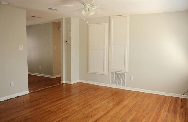 1419 Hurley Ave Unit A, Fort Worth, TX Gallery 3