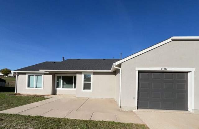1082 Sitting Bull Court Gallery 1