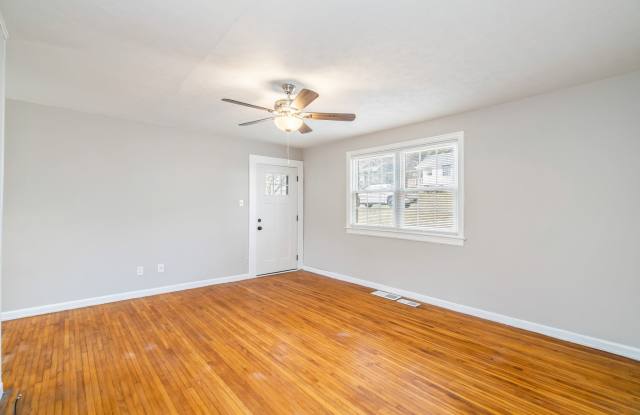2518 Larkwood Lane Gallery 3
